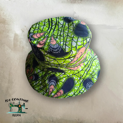 Chapeau en Wax Réversible – Plume de Paon (Blanc / Vert) taille 52 cm - Isa couture passion