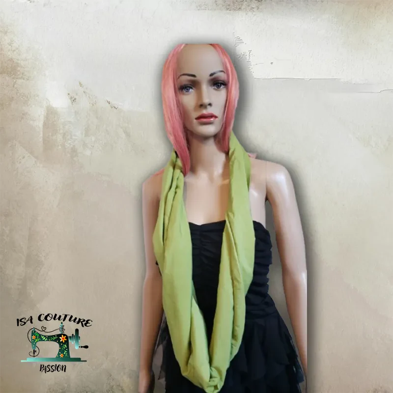 snood léger vert clair pour femmes, accessoire d'été polyvalent et tendance de la collection de snoods d'été