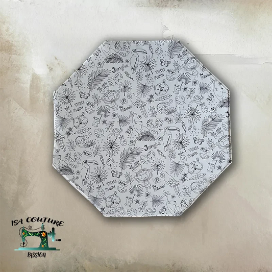 Tapis de coloriage géant lavable 70x70 cm avec motifs animaux et végétaux pour enfants, idéal pour créativité et réutilisation écologique.