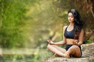 🧘‍♀️Yoga Couture : 5 Clés pour Calme & Sérénité derrière ta machine